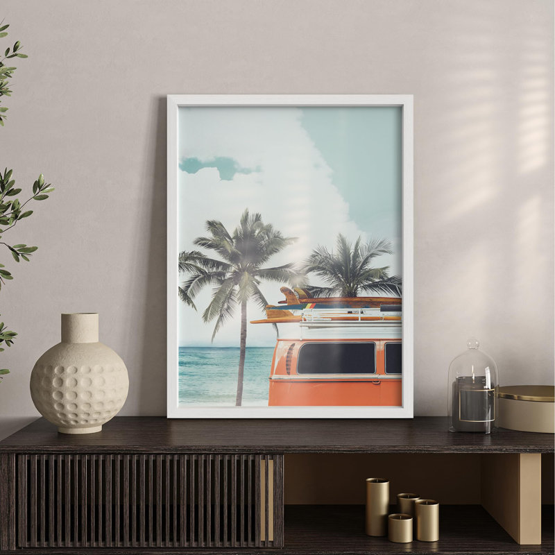 Illustration d'une petite orange orange dans une île tropicale paradisiaque, Blanc, H 14 po x l 11 po