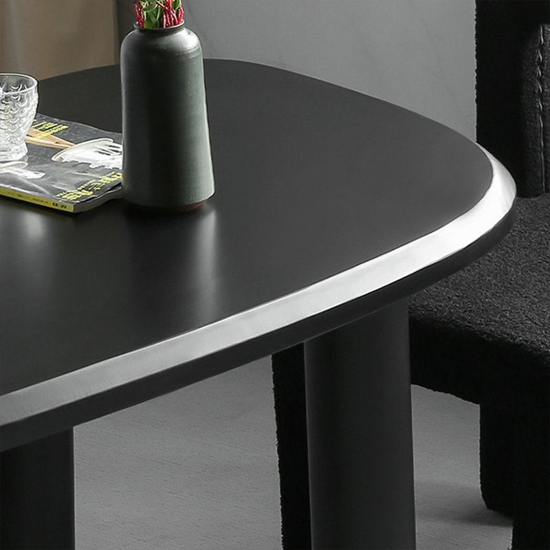 Bureau en bois massif noir Free Form, H 29,53 po x l 55,12 po x P 27,56 po
