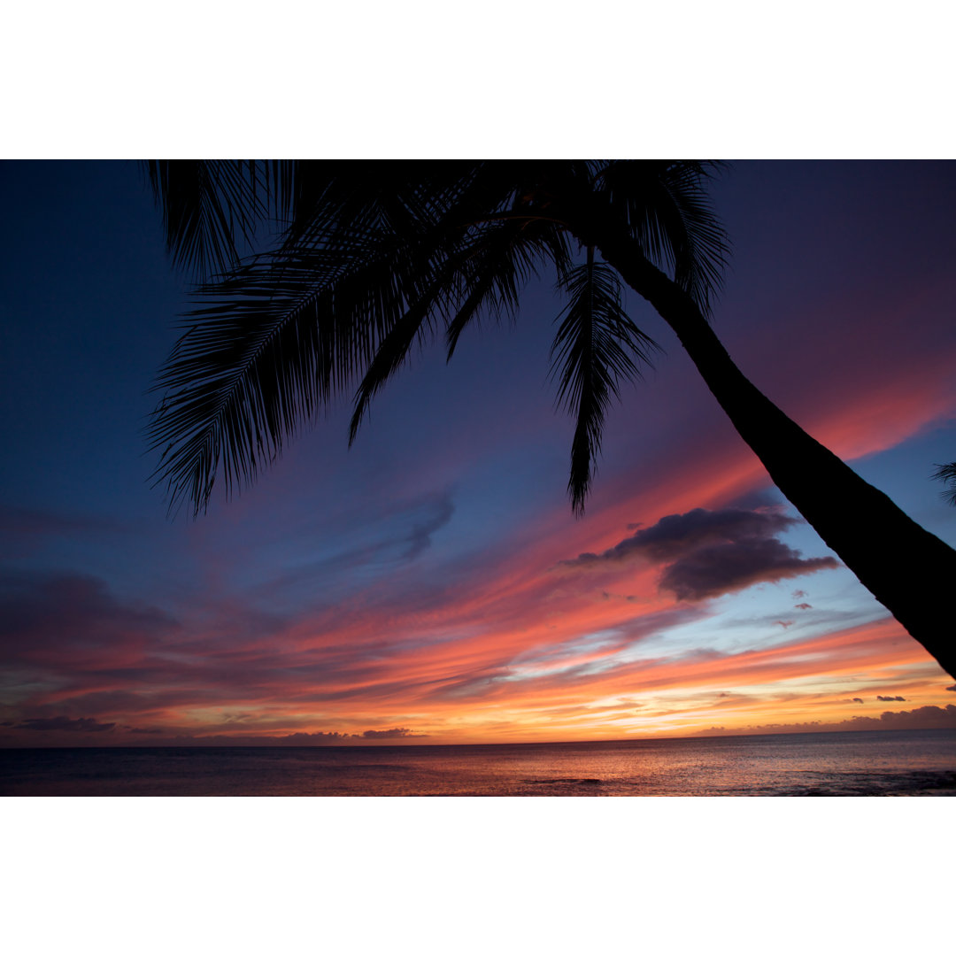 Hawaiianischer Sonnenuntergang beim Luau - Leinwandbild