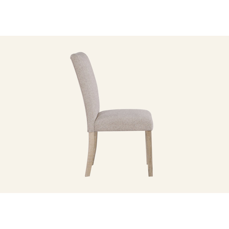 Fauteuil d'appoint beige avec plis Chanel Legant