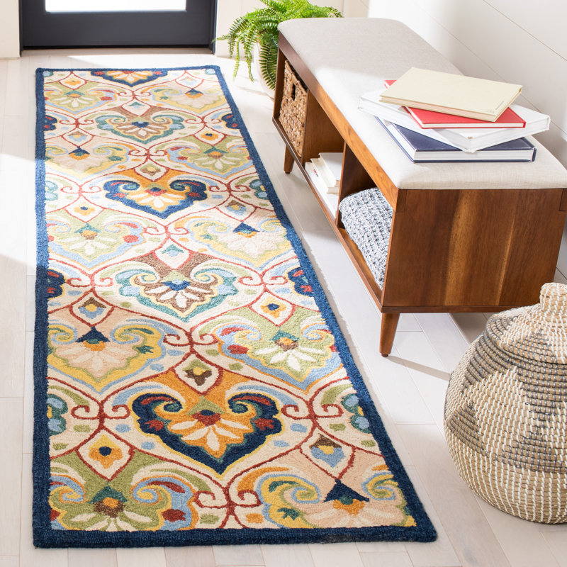 Metro Hand Tufted Wool/Cotton Floral Rug in Beige/Blue, Runner 2'3" x 9'