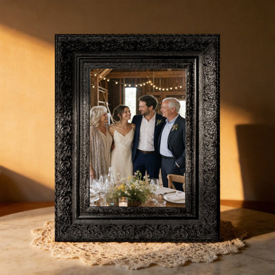 Everyday Picture Frame with Giftable Design