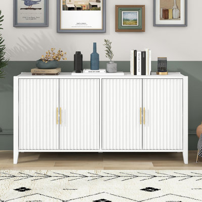Buffet 61,1 po à 4 lattes ondulées verticales 61,1 po, armoire de rangement au design élégant, pieds en bois massif avec poignées peintes en métal, pour la salle à manger, le salon, la cuisine ou le vestibule (blanc)