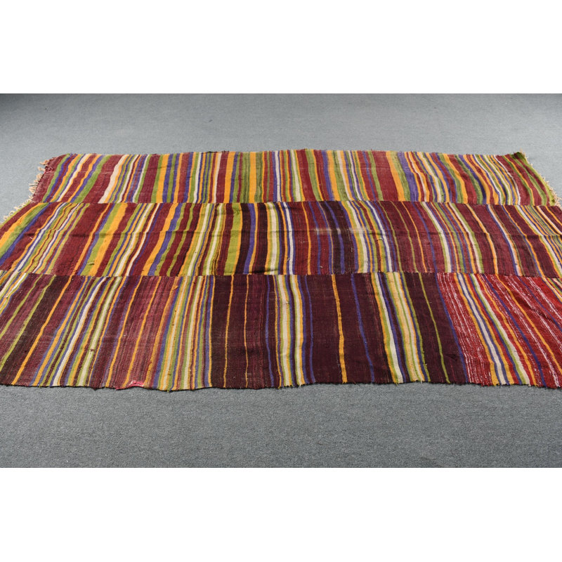 Authentique tapis kilim rétro avec motif rayé de la Turquie dans des tons de terre riches
