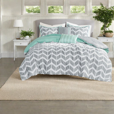 Polyester Bedding Sets, Modern Chevron Style, Ideal For Home