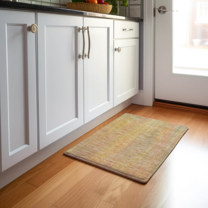 Cerrito Area Rug with Non-Slip Backing, Rectangle 1'8" x 2'6"