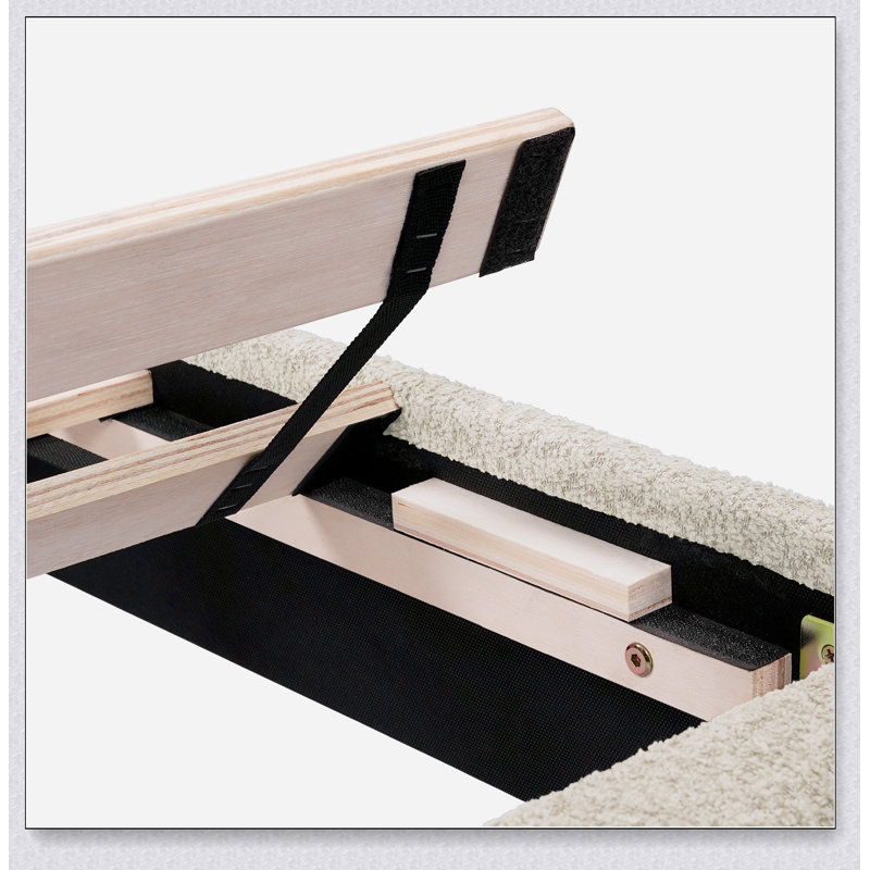 Lit plateforme tapissier touffeté, Blanc crème