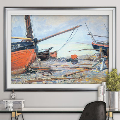 " Boat On The Beach "