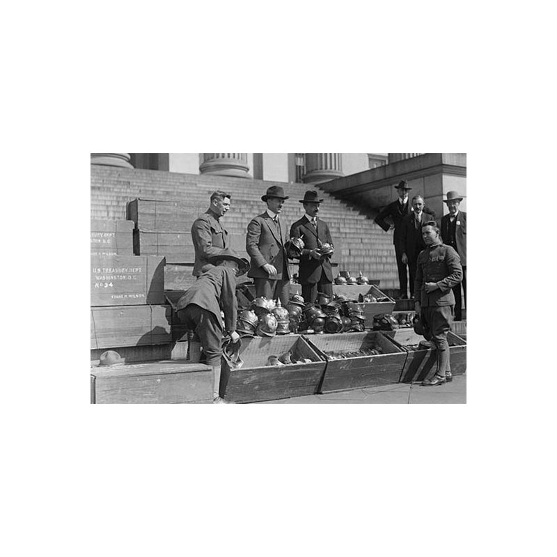 Casques de prussien-reproduction de photo, H 24 po x l 36 po x P 1,5 po