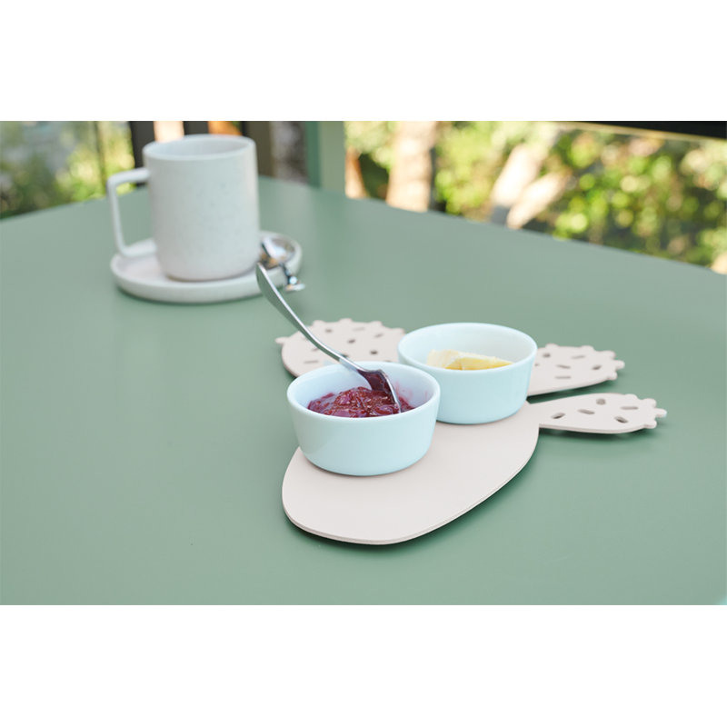 Bouquet Sauvage Trivet, Clay Gray