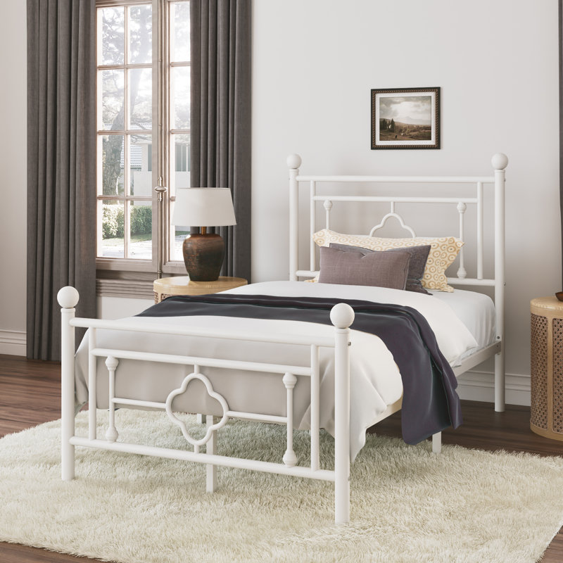 Base de lit plateforme en métal Ajayceon avec tête et pied de lit de style rétro, Simple, Blanc
