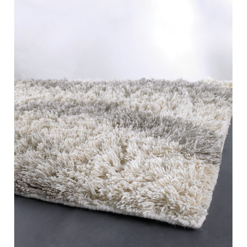 Tapis blanc Karine, Rectangle 5 pi x 7 pi 6 po