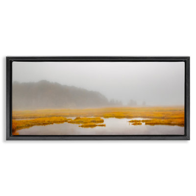 «Flooded Marshland Landscape», peinture sur toile flottante encadrée par Brooke T. Ryan