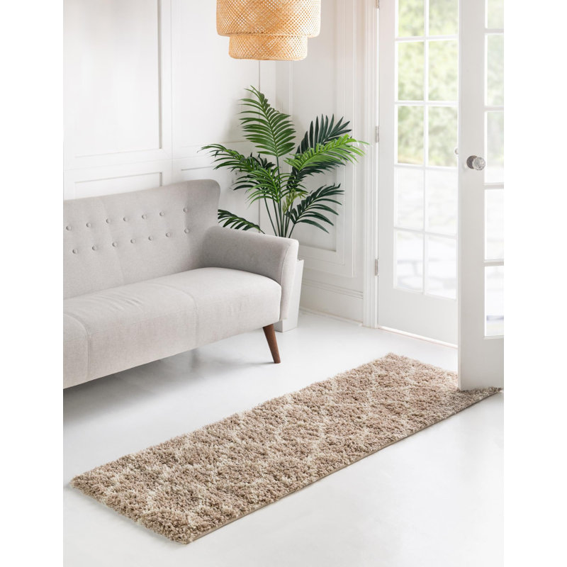 Dimia Geometric Indoor Rug, Runner 2' x 7'