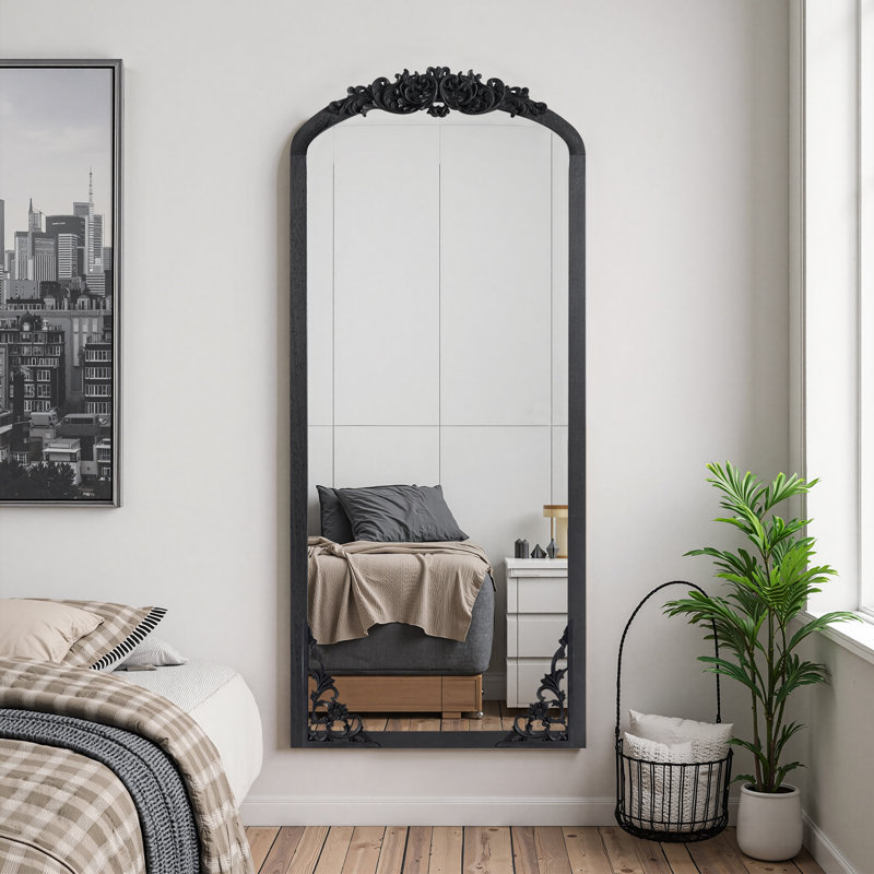 Miroir d'appoint mural Alexiyah, Noir, 67 po x 28 po