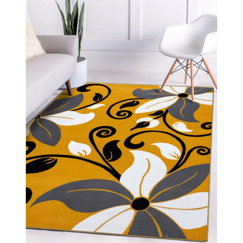 Aiyah Floral Indoor Rug, Rectangle 5' x 7'