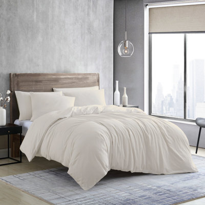Edyson Microfiber Duvet Cover Set with Pillowcases Included