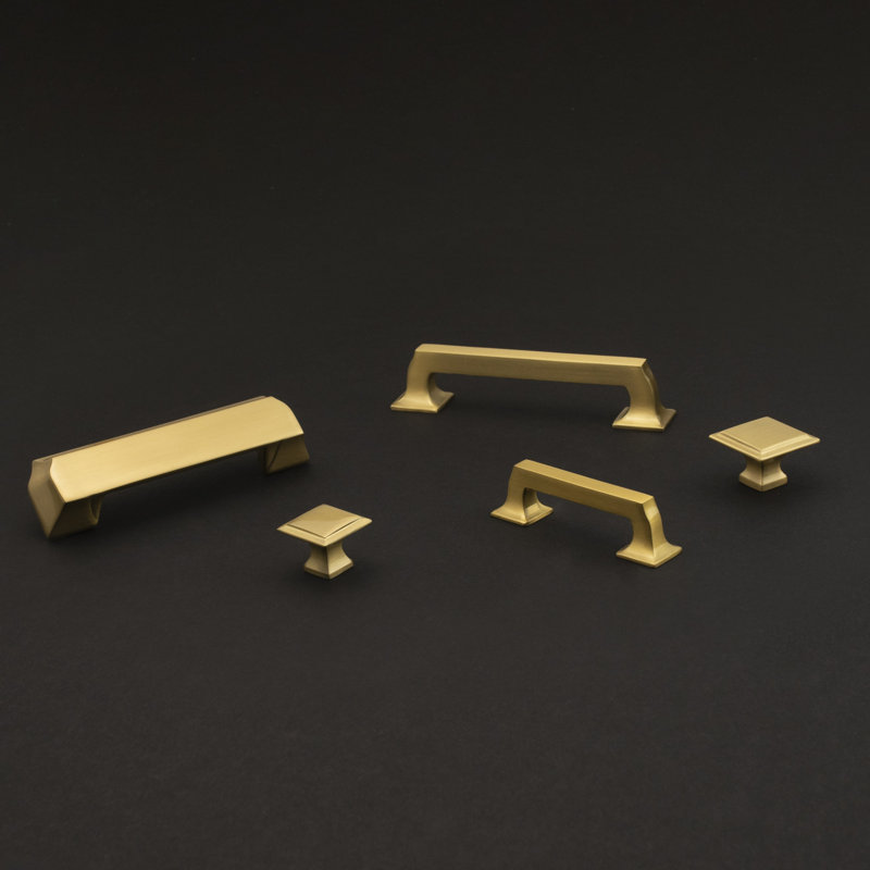Studio II Bar / Handle Pull, Satin Brass