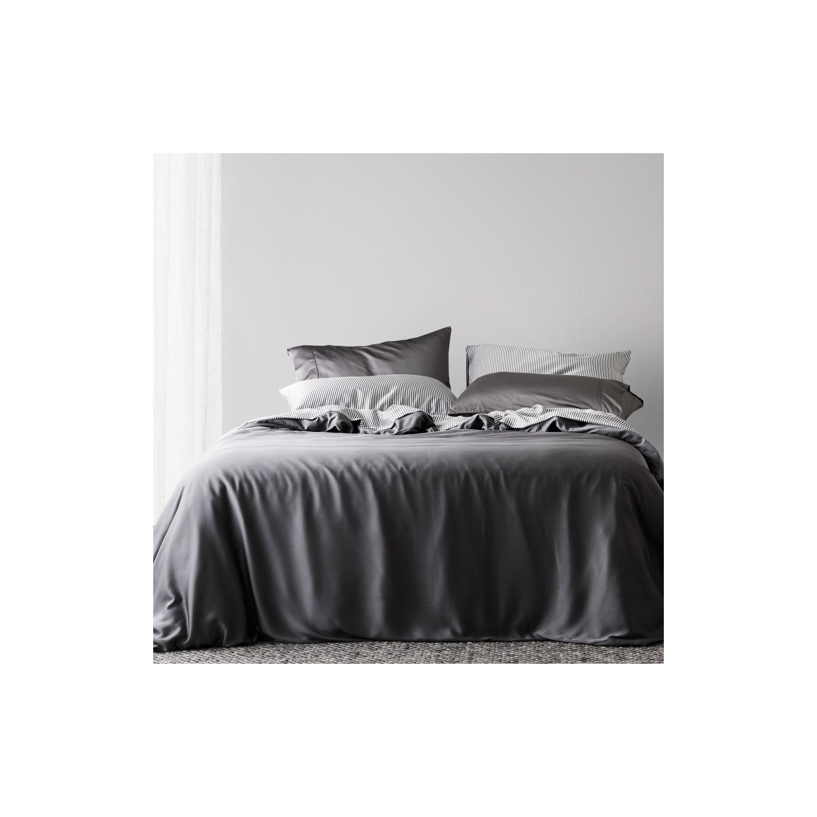 Signature Sateen Duvet Cover, Queen Duvet Cover, Slate