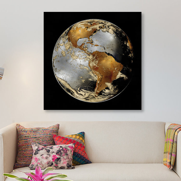 «World Turning II», impression sur toile, H 16 po x l 16 po x P 1 po, Papier d'art encadré noir, Blanc