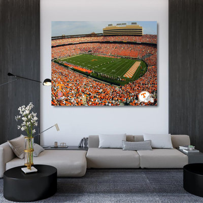 Neyland Stadium, Université du Tennessee