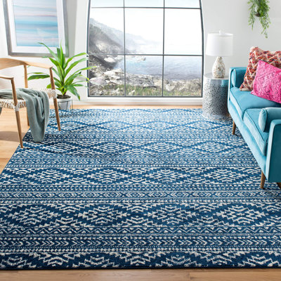 Nickholas Geometric Rug