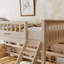Lit superposé simple au-dessus de grand lit simple avec tablettes intégrées, lumières à changement de couleur et panneau perforé, beige-1324222568-1324222575