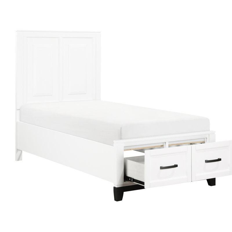 Lit plateforme simple en bois avec finition blanche et tiroirs de rangement profonds pour le décor de la chambre à coucher