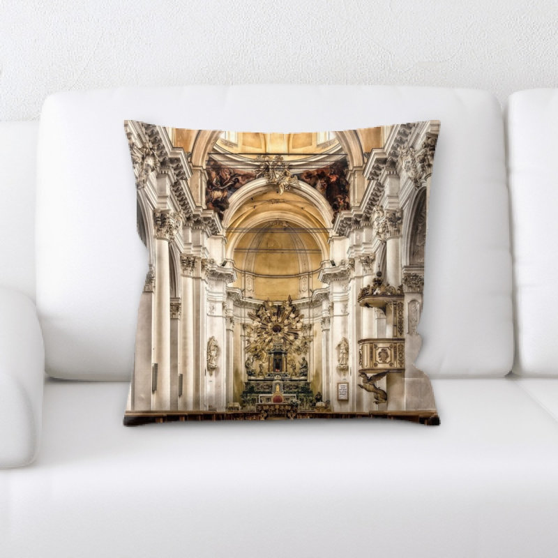 Coussin cathedral