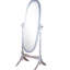 Miroir unique à finition argentée dans un style traditionnel et somptueux de style reine.
