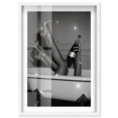 «Secret Celebration I Shadowbox Print Glam» par Notoriart, cadre blanc, 37 x 55