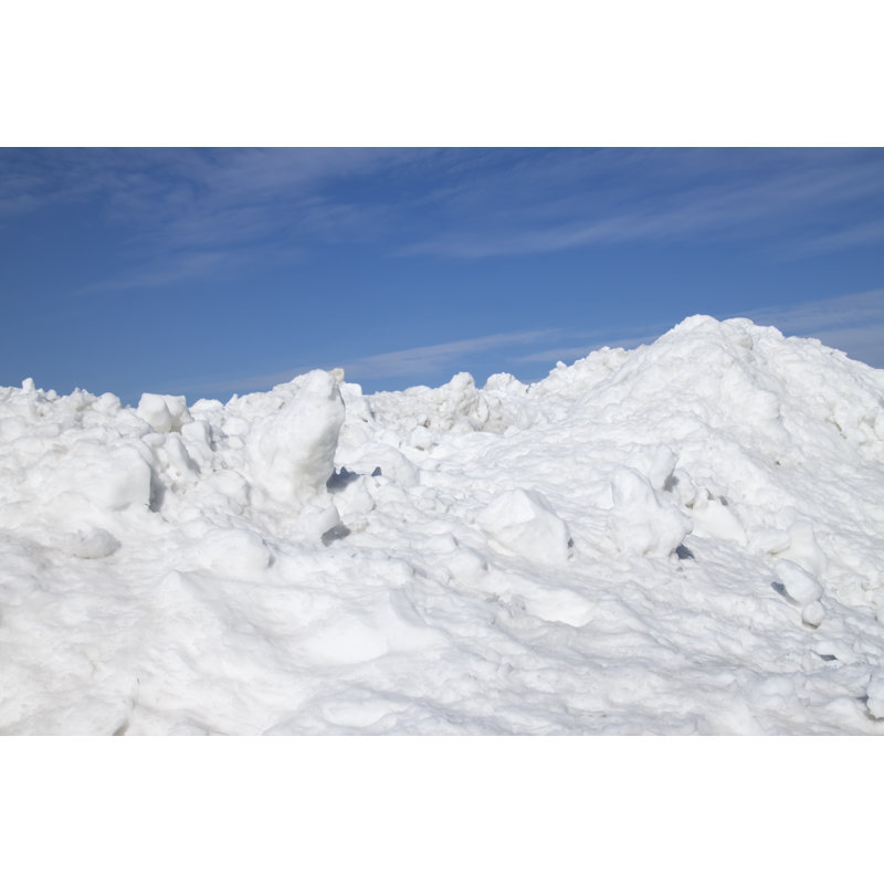 Mountain Of Snow XL - Wrapped Canvas Print, 61cm H x 91cm W x 3.8cm D