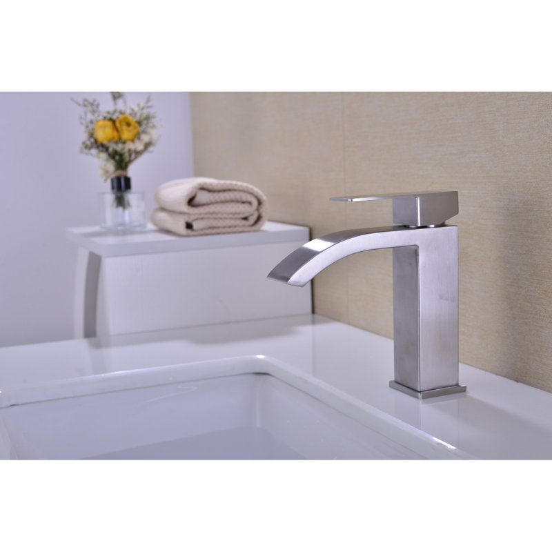 Robinet de lavabo de salle de bain à poignée simple à cascade, Nickel brossé