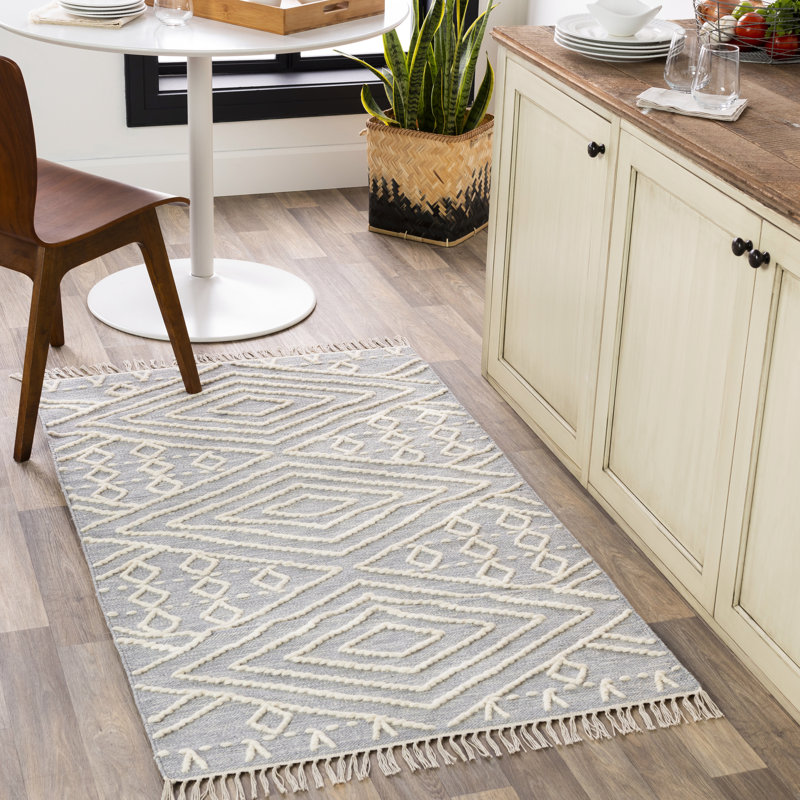 Kazuho Southwestern Indoor Rug, Rectangle 3' x 5'