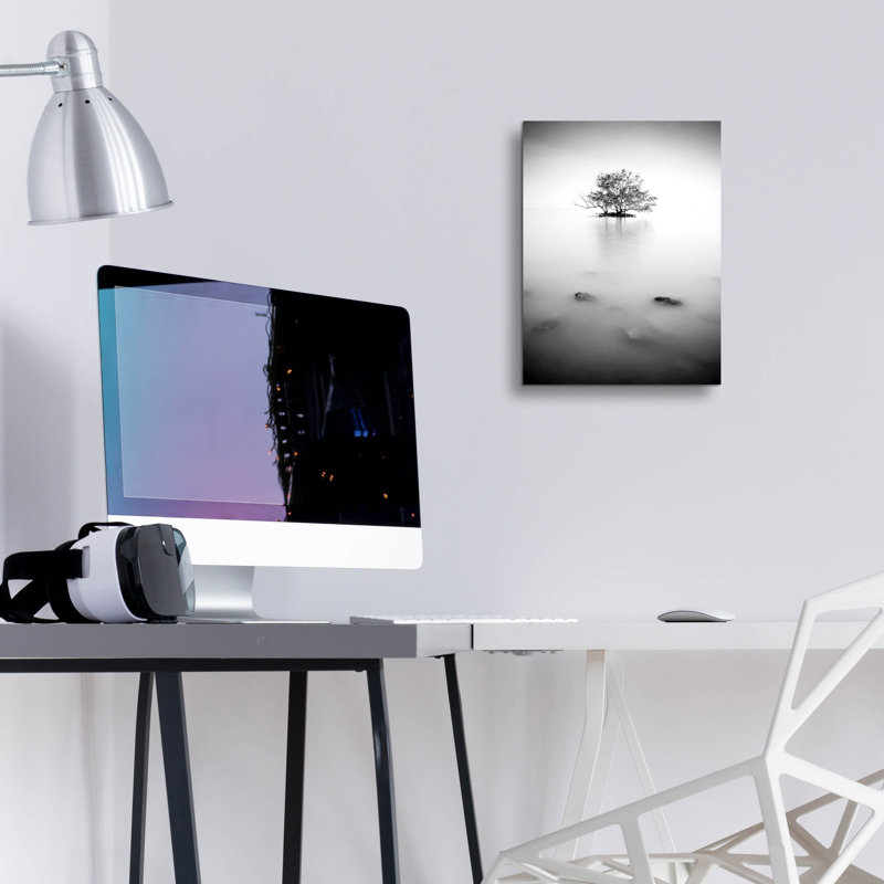 «In The Mist 2» par Photoinc Studio, art mural en verre acrylique, H 16 po x l 12 po x P 0,13 po