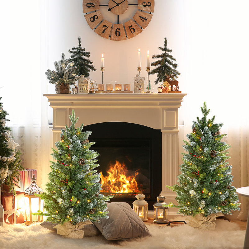 Christmas Tree, 3