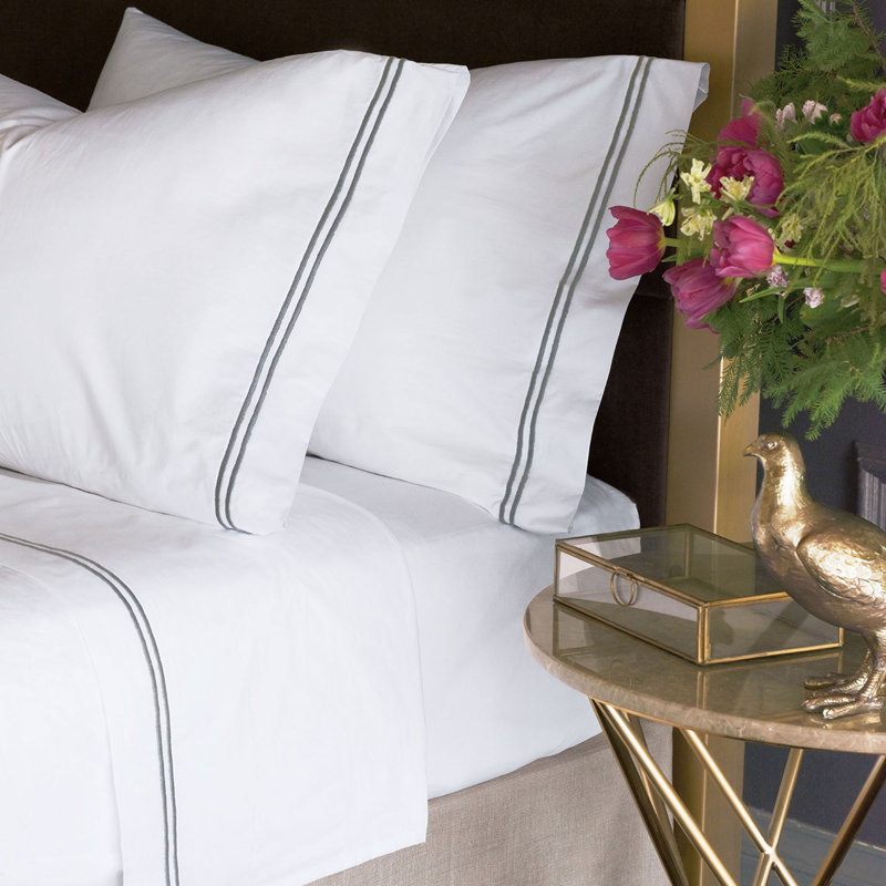 Enzo Satin Stitch Sheet Set In Antique, White