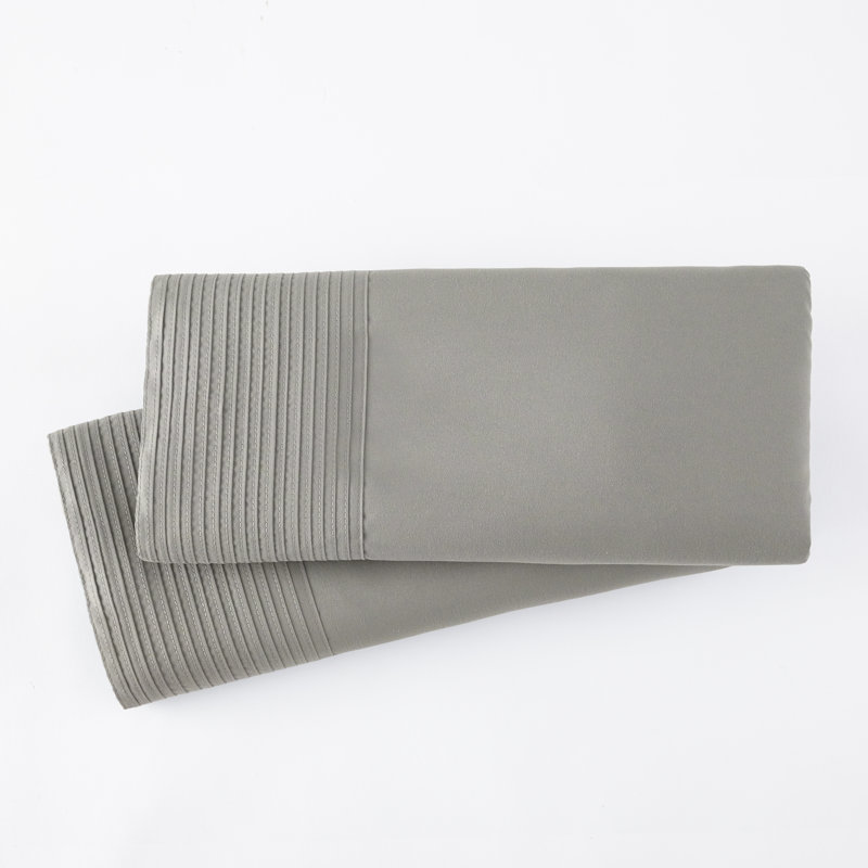 Deux taies d'oreiller à ourlet plissé en microfibre Eldon par Southshore Fine Linens, Très grand, Gris