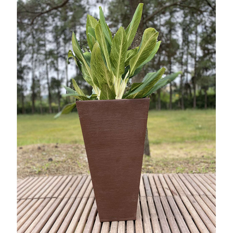 Zurique Pot Planter, Brown, 29.13" H x 16.14" W x 16.14" D