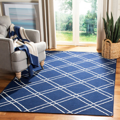 Tapis géométrique en laine / coton tissé à la main Rodgers - bleu / ivoire
