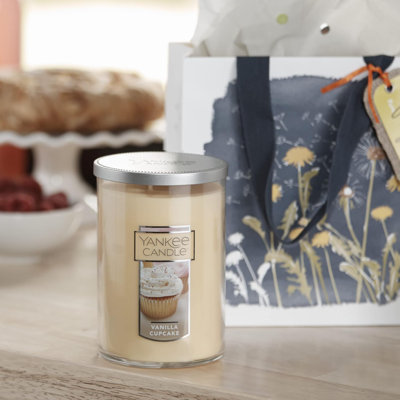 Vanilla Cupcake Scented Jar Candle