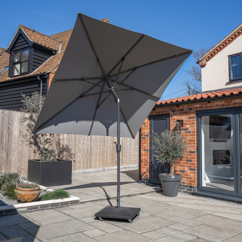Catalea Lighted Market Parasol