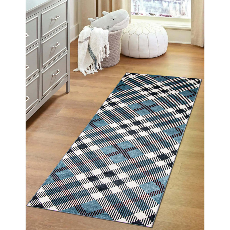 Indoor Rug, Runner 2'6" x 8'