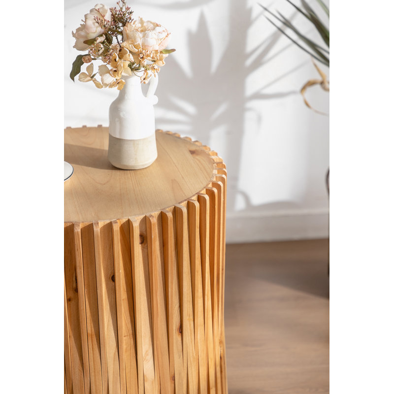 Table basse ronde avec plateau en bois manufacturé