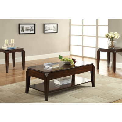 Rectangular Coffee Table In Walnut With Lift Function - Spacious & Fashionable Stylish Finish Top Ample Storage