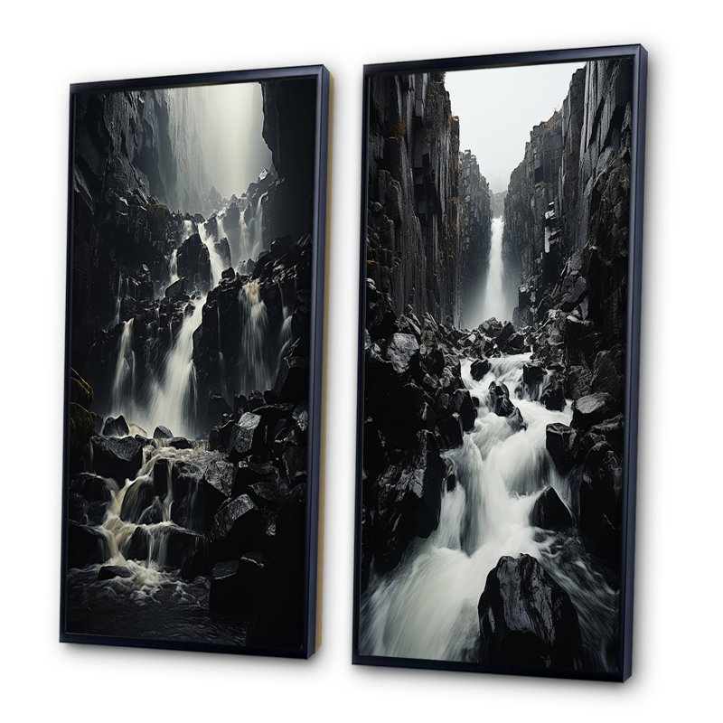 «Waterfall Ephemeral Cascade», 2 pièces sur toile, H 40 po x l 40 po, Cadre noir