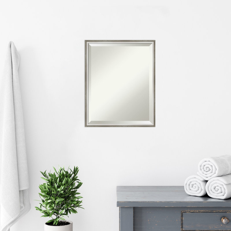Miroir de salle de bain Mettawa, 21,25 po x 17,25 po, Blanc satiné / argenté
