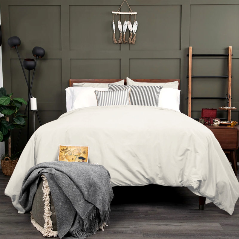 Microfibre 200 TC Plain Reversible Plain Weave Modern & Contemporary Duvet Cover Set, Kingsize - 2 Standard Pillowcases