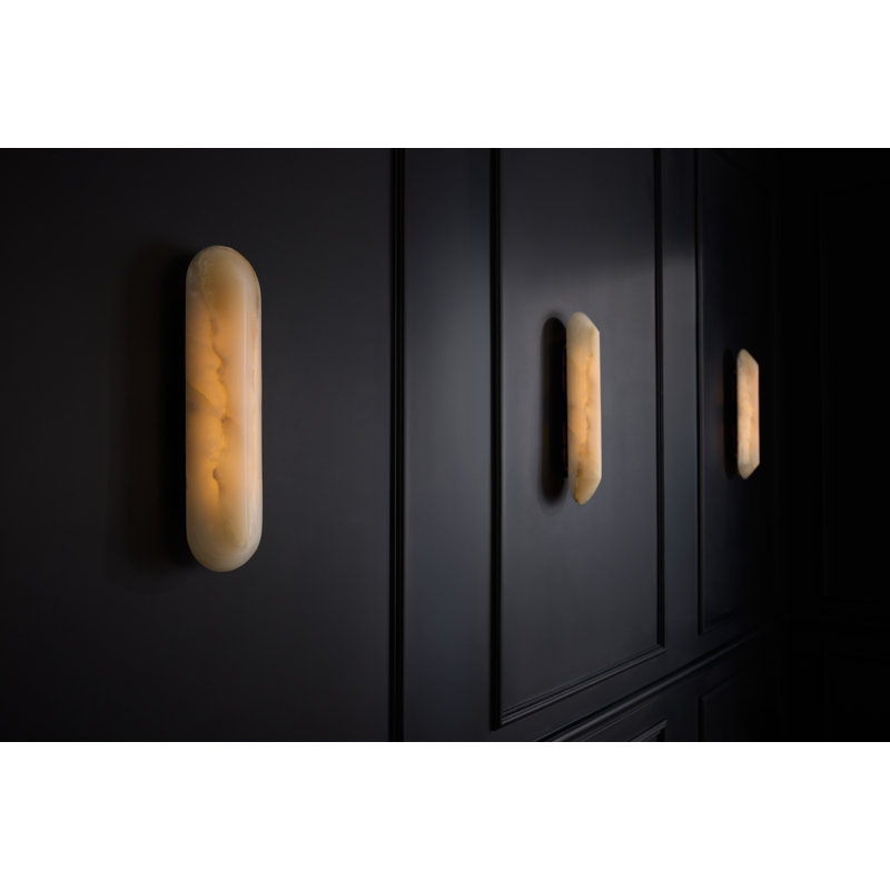 London 1 - Light LED Armed Sconce