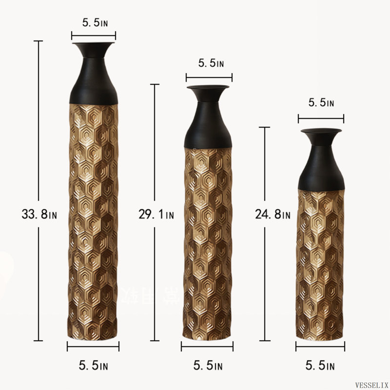 Ensemble de 3 vases de sol en métal émaillé blanc, hauteurs 33,8, 29 et 24,8 pouces, décoration intérieure
